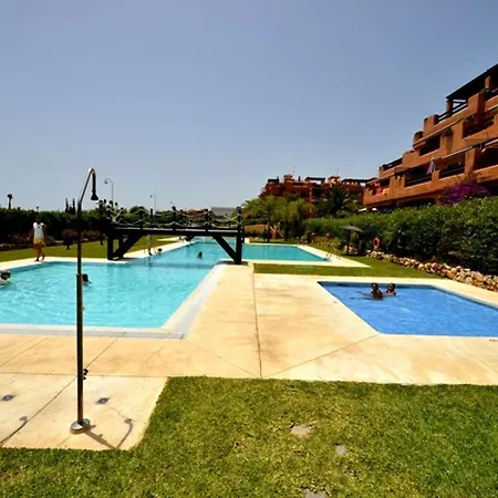 Apartamentomirada Εστεπόνα
